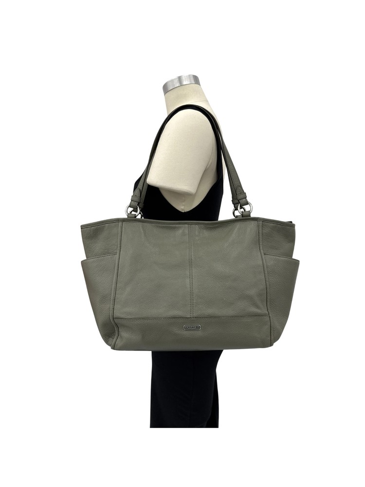 Coach 29898 tote bag