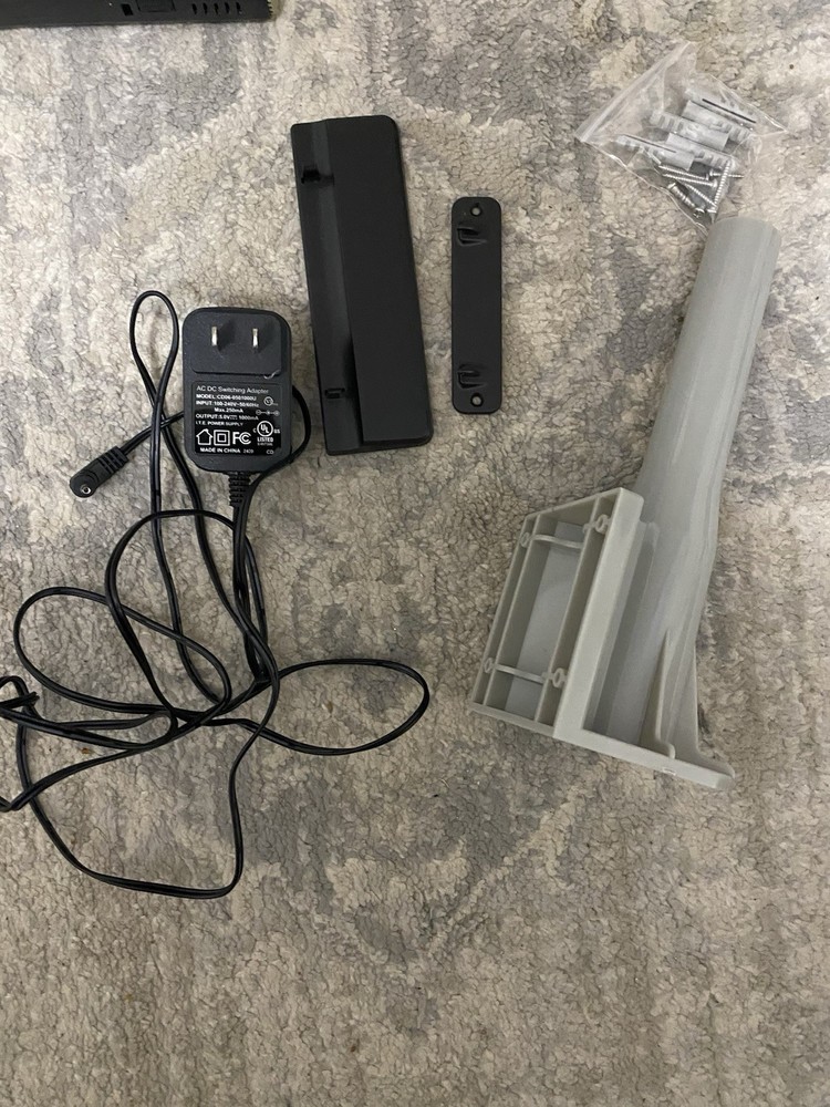 AcuRite Iris Weather Station 01024M READ DESCRIPTION