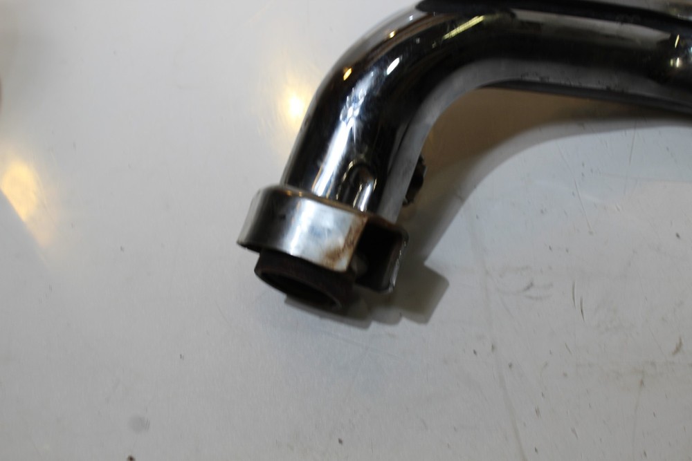 2005 Yamaha V Star 1100 Exhaust Pipe Head Header Bracket Mount