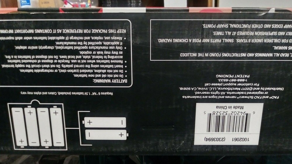 FAO Schwarz 34 Piece Motorized Train Set (1002061) **OPEN BOX NEW**