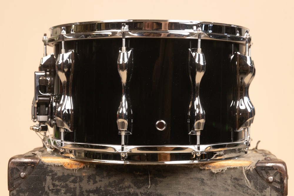 Yamaha 8x14 Solid Black Recording Custom Snare Drum