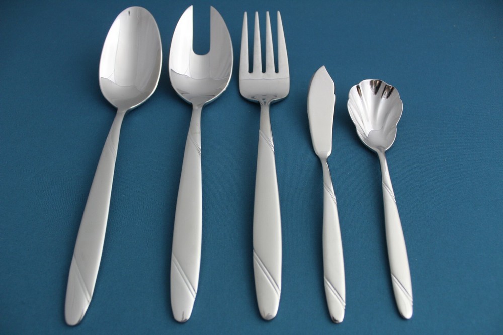 Oneida RISOTTO Serving (5pc Set) Tablespoon Pierced Fork 18/10 Stainless NEW