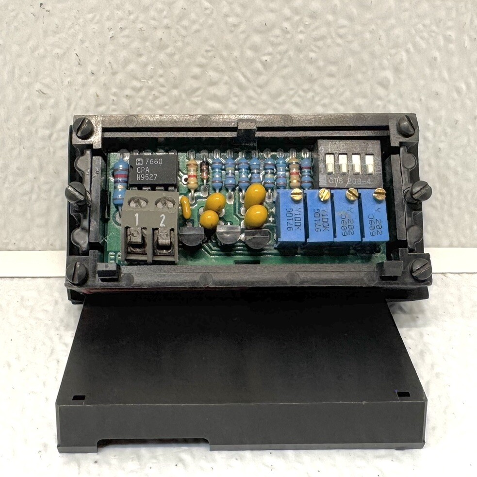 Red Lion Controls LPPI0000 Process Indicator LPPI