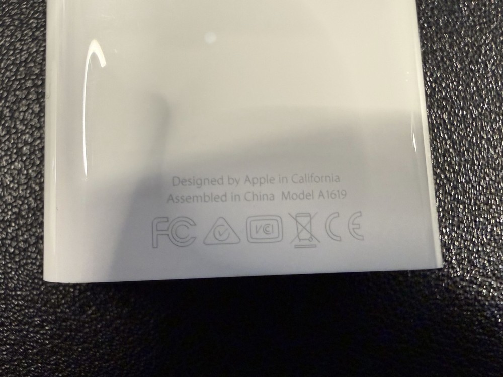 Authentic Apple Lightning A1619 and A1438 Bundle