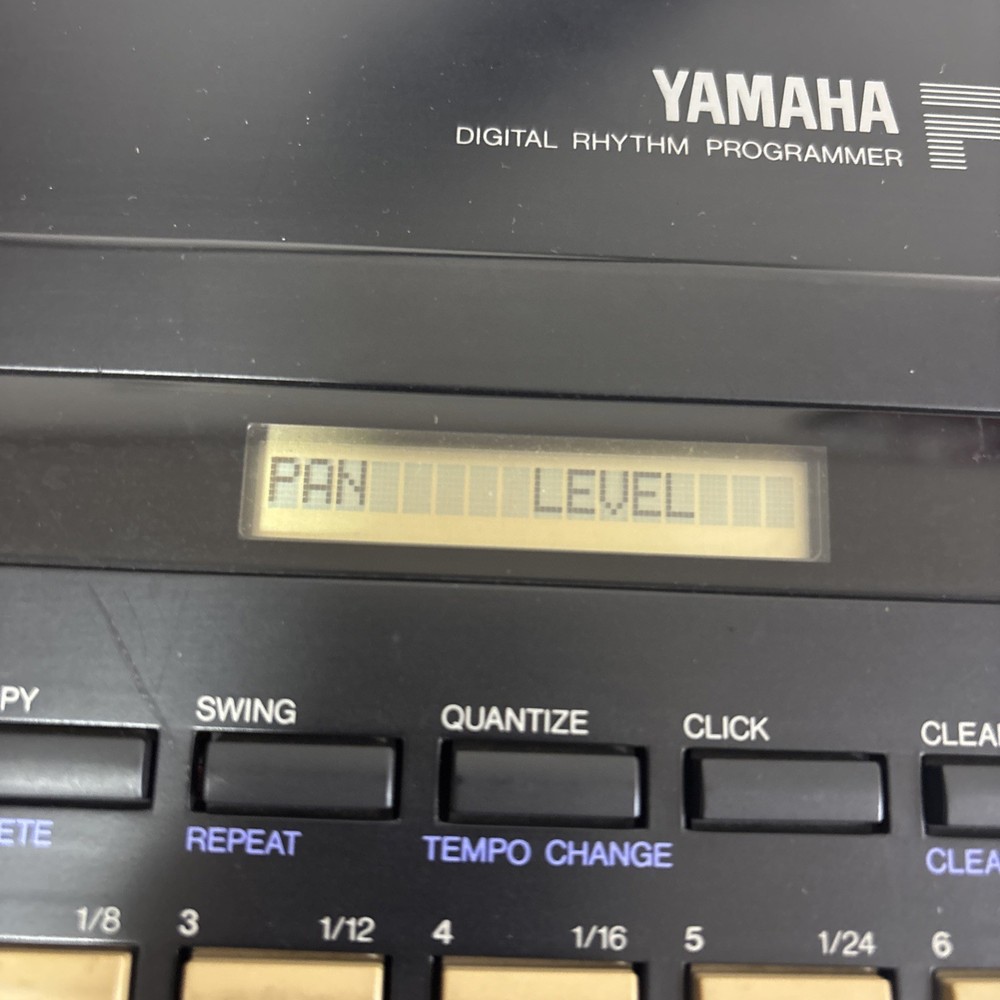 YAMAHA RX-15 Digital Rhythm Programmer Drum Machine