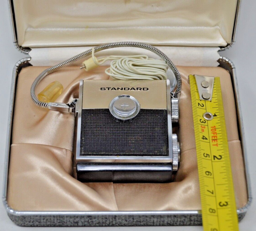 Standard Micronic Ruby SR G430 7 Transistor Radio with Earbud AM Medium Wave