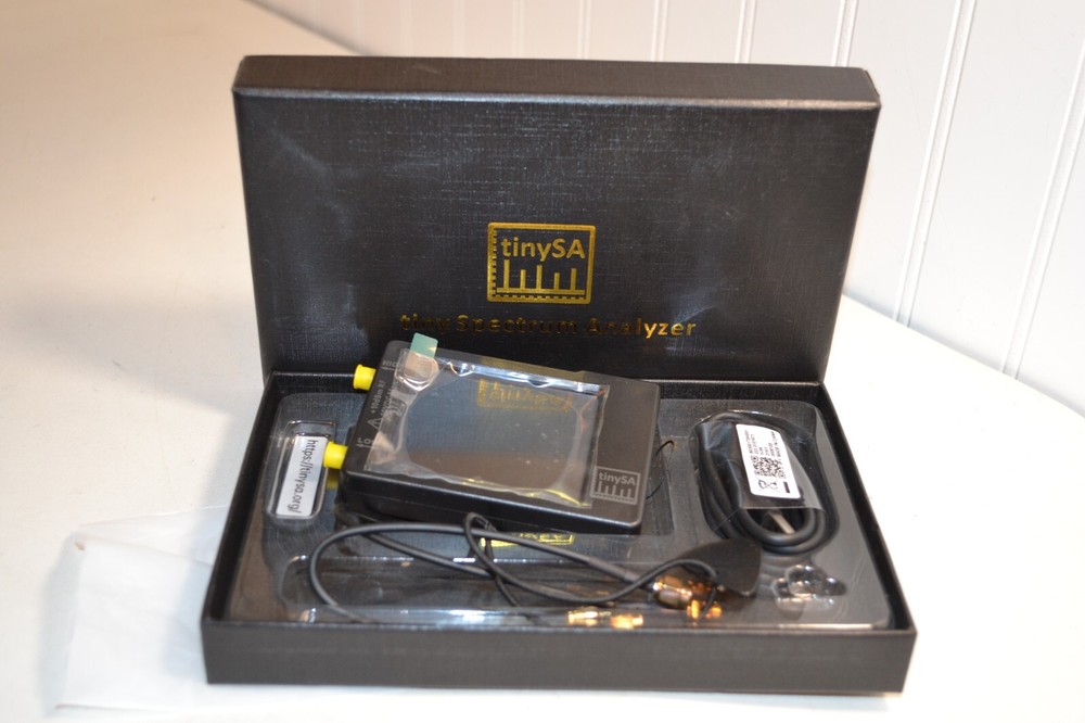 Tiny Spectrum Analyzer 100kHz-960MHz 2.8'' LCD Antenna TinySA