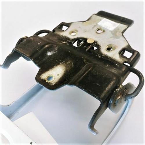 International Prostar Cargo Door Hinge