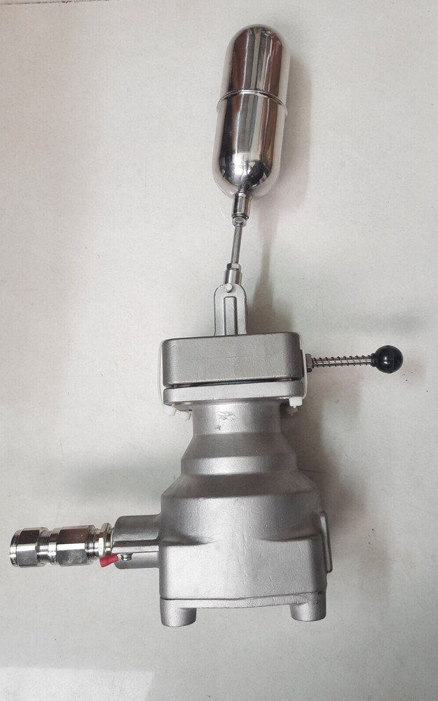 Hanla Horizantal Mounted Float Type Level Switch Model : FMS-E-1H-ES-T
