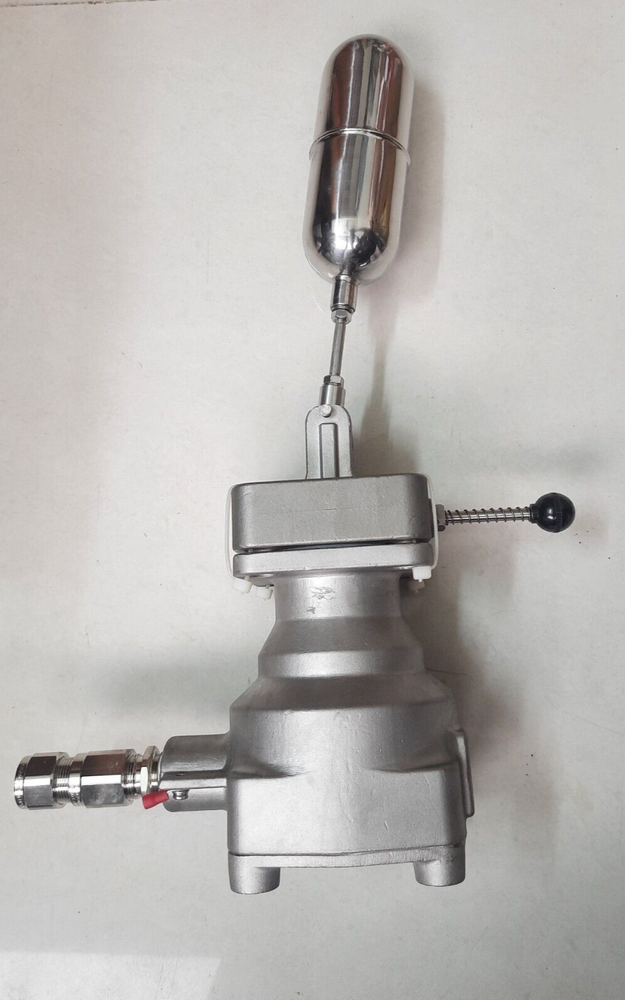 Hanla Horizantal Mounted Float Type Level Switch Model : FMS-E-1H-ES-T