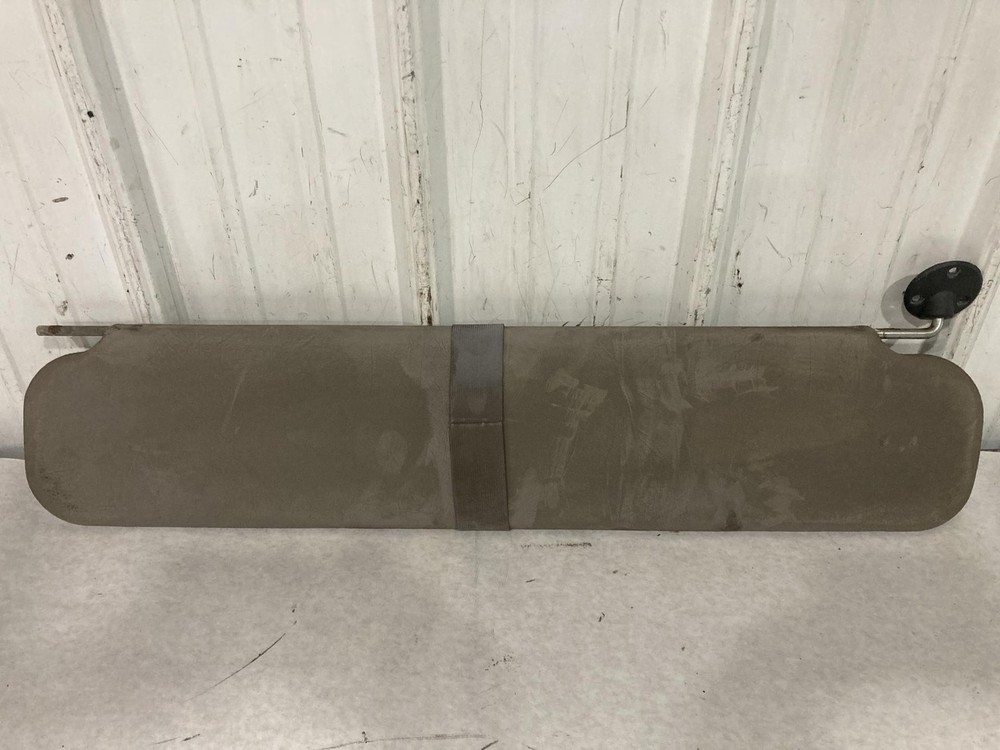 International S2500 Right/Passenger Interior Sun Visor - Used
