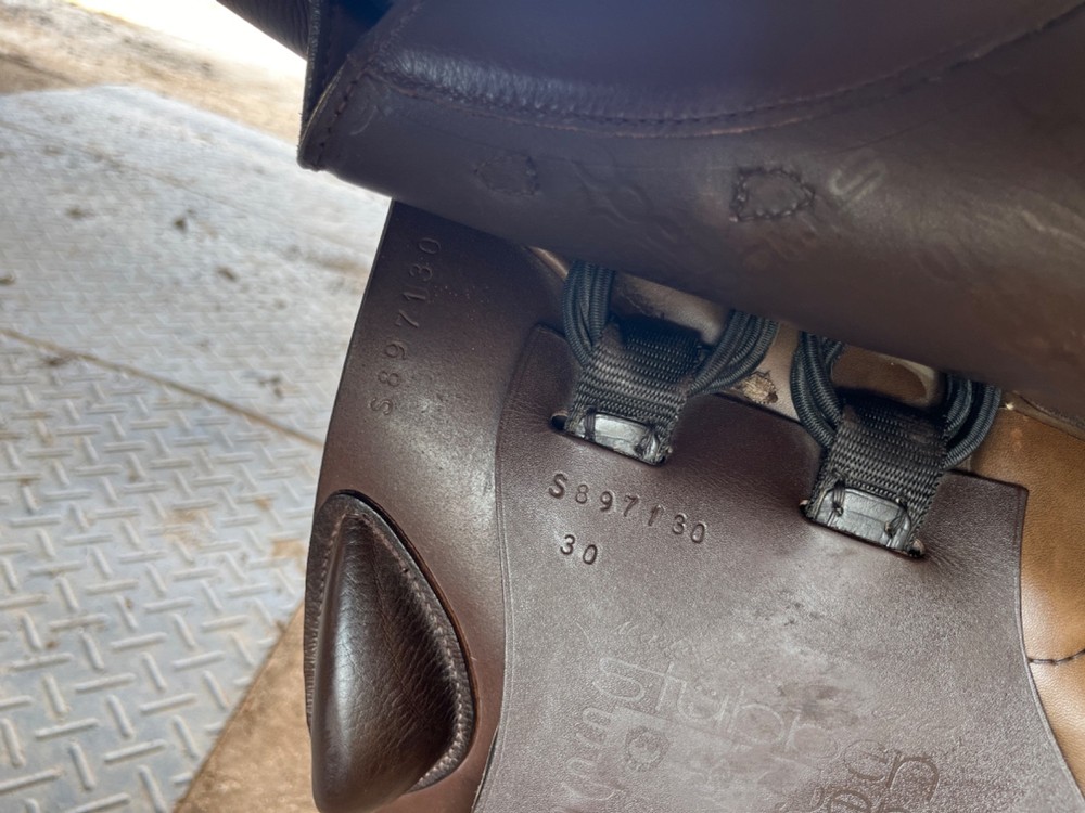 Stübben Genesis Split Tree English Jumping Saddle