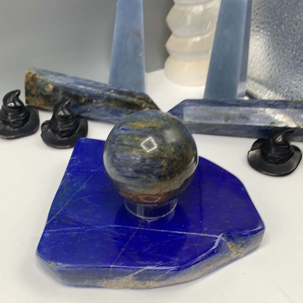 Kyanite sphere O