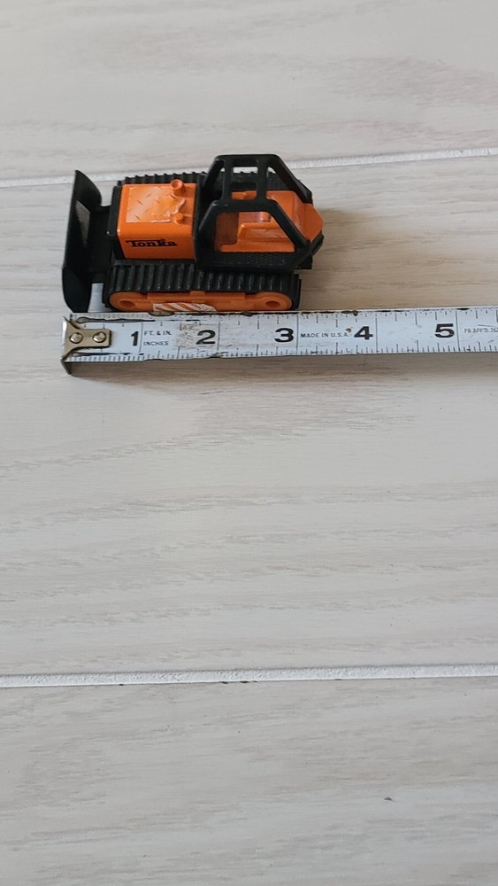 Hasbro Tonka Bulldozer McDonald 2003 Orange - loose