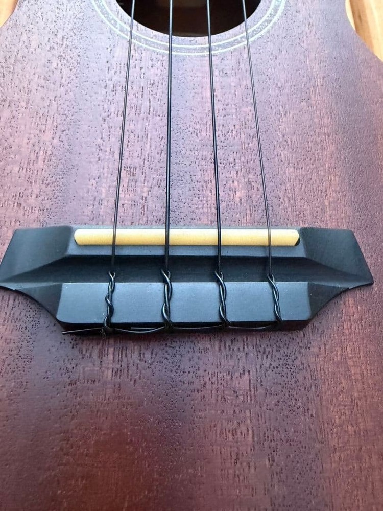 Mahogany 4 string soprano ukulele KALA brown