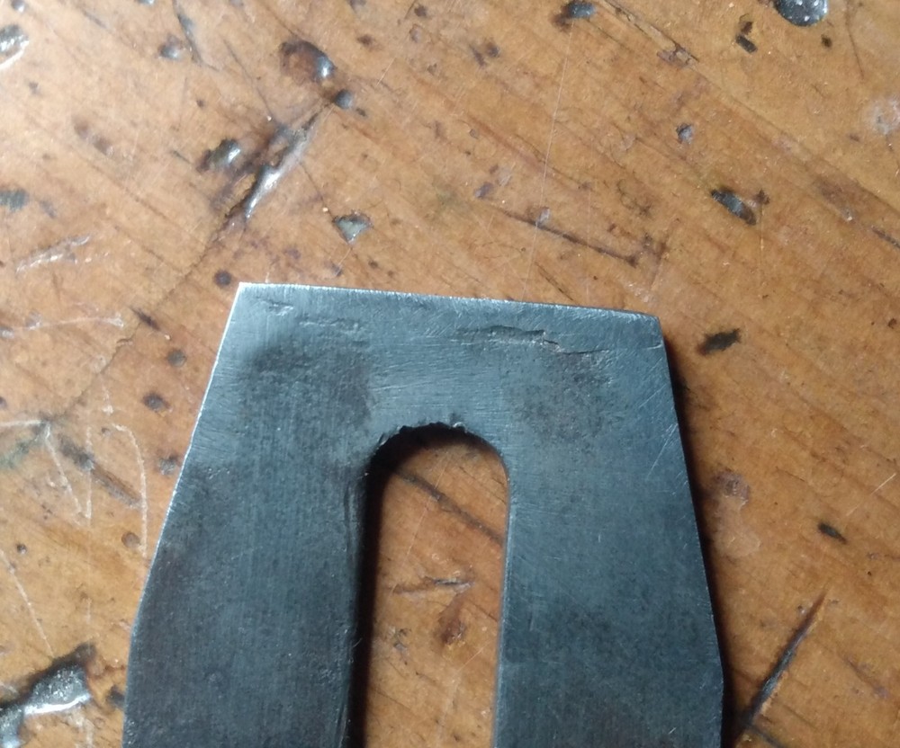 STANLEY 2" V-LOG0 (distressed) PLANE BLADE. READ FULL DESCRIPTION.