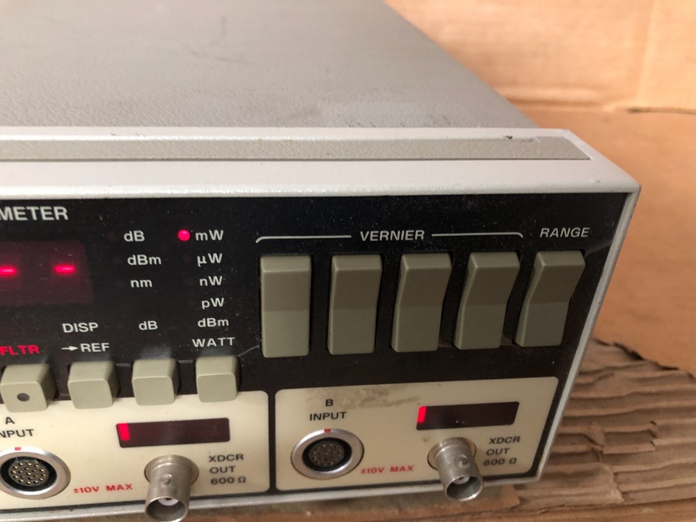 HP 8152A Optical Average Power Meter