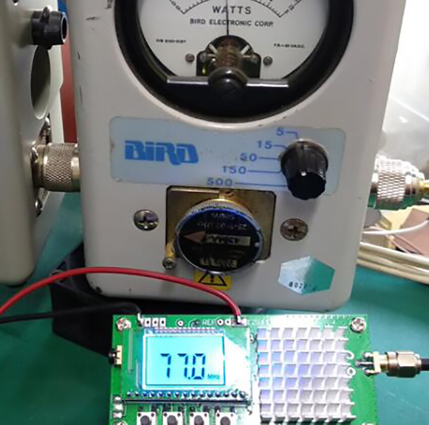 76-108MHz transmitter FM transmitter board 0-1W / 0-2W 2000m transmitter module