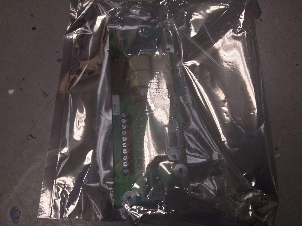 TRANE 34103106REV3 TERMINATOR TRACKER BOARD 163634
