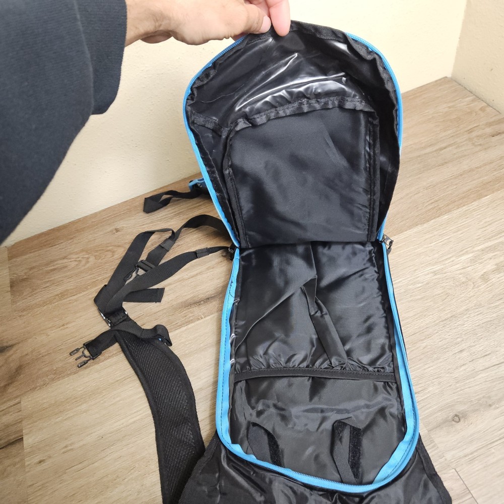 Freemove FM3000 Hydration Pack Blue Light Weight - No Bladder