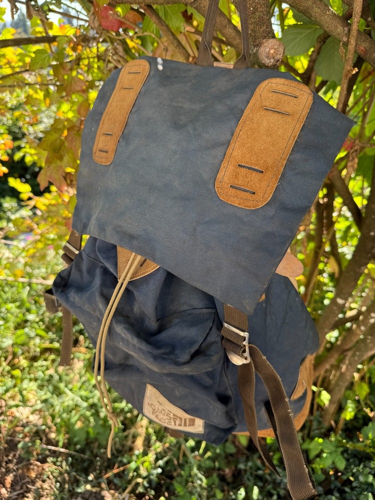 Vintage THE NORTH FACE BACKPACK Brown Label 70s LEATHER BOTTOM Internal Frame