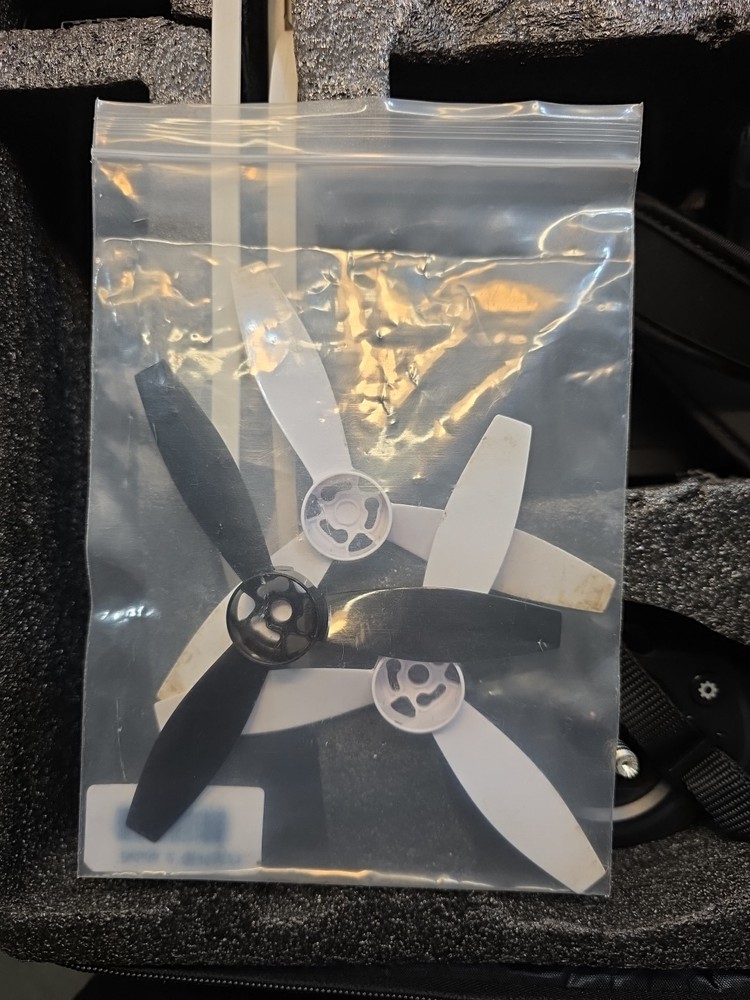 Parrot Bebop 2 drone with skycontroller, drone with Backpack