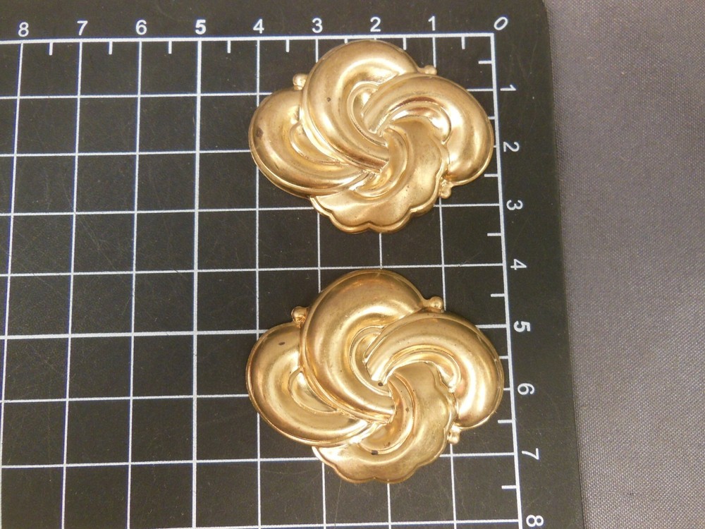 Brass Knot form (x2) stamping (osb166)