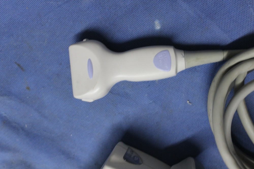 TOSHIBA PLT-1204AT LINEAR ARRAYULTRASOUND TRANSDUCER