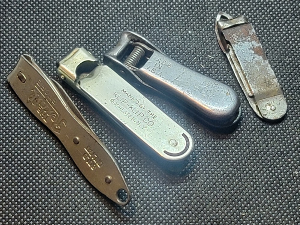 4 ANTIQUE NAIL CLIPPERS T6N1