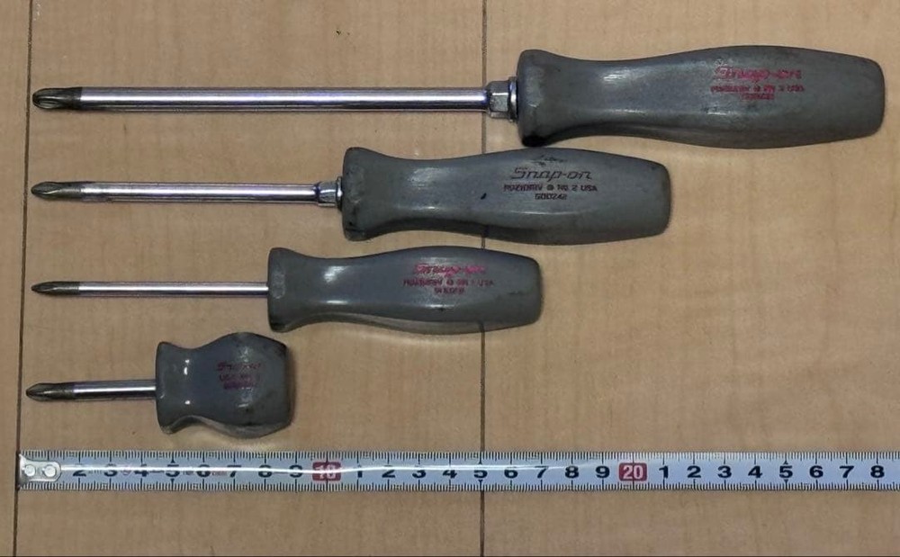 VINTAGE RARE Snap-on Pozidriver 4-piece set