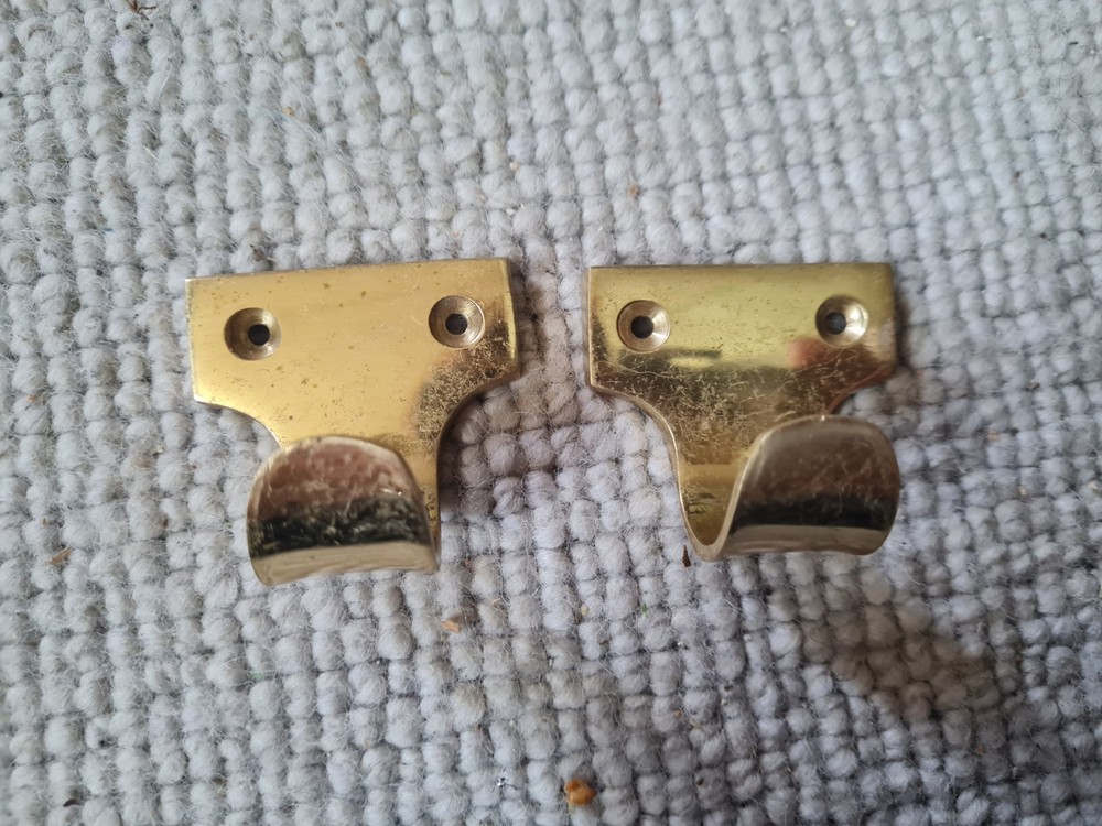 2 x  Vintage Brass Sash Window handle pulls