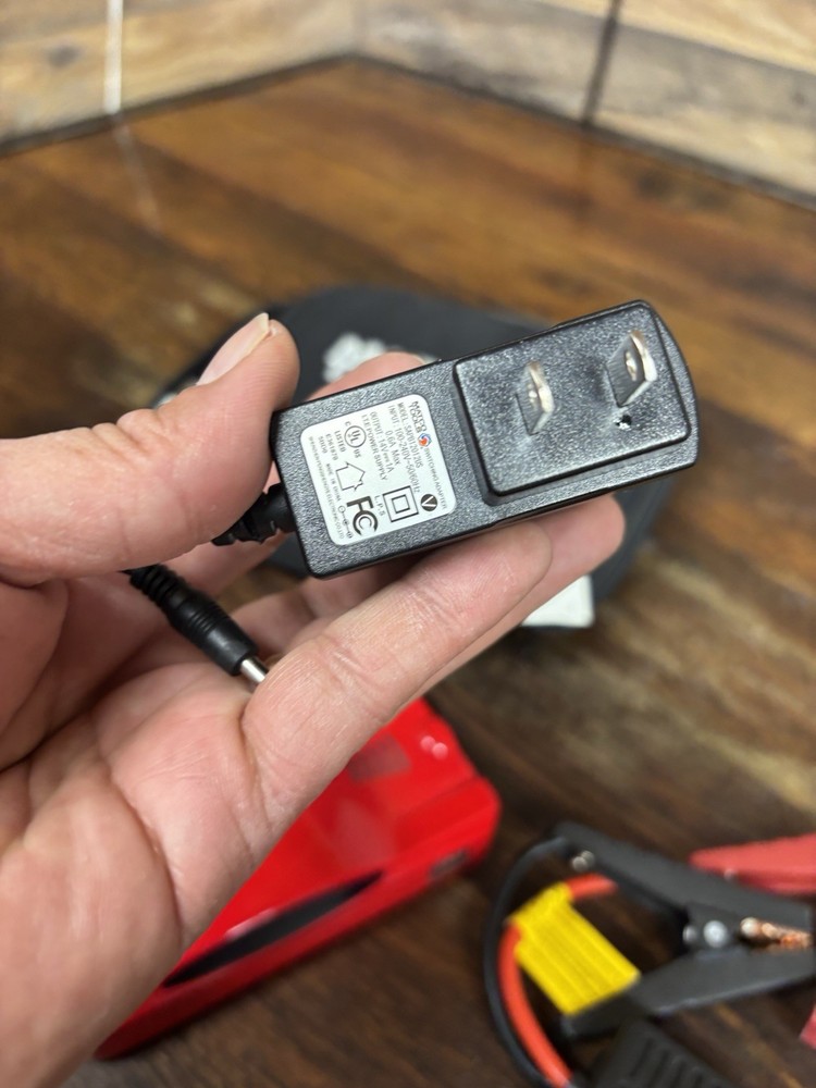 Matco Tools Versapower Mini Jump FOR PARTS