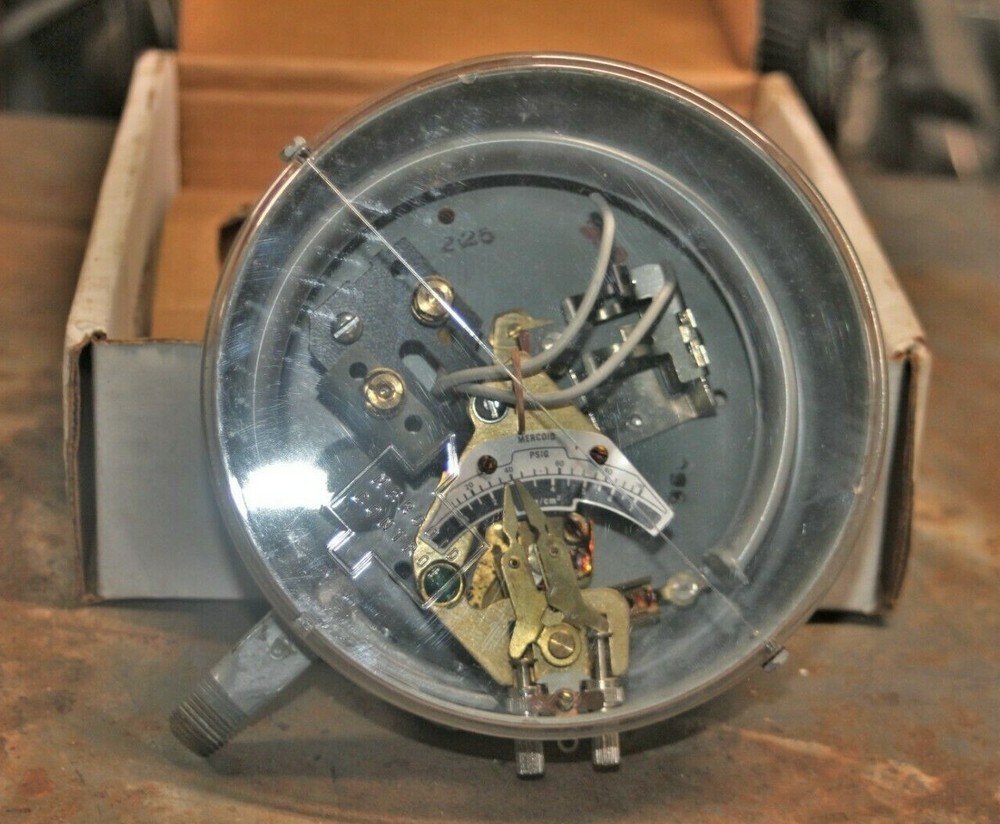 Mercoid Controls Control Switch DA-531-2-6