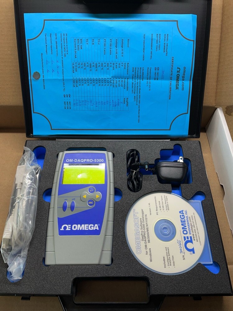 Omega/Fourtec DaqPro 8 Channel Handheld Portable Data Logger, Temp, Volt or Amp