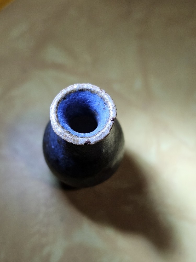 VTG MINI GLAZED STONEWARE VASE 22.62MM