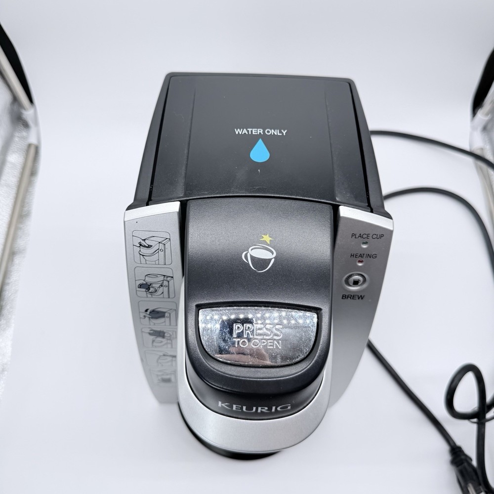 Keurig Coffee Maker K-Cup Pod Single Cup Brewing System K130 Silver TESTED WORKS