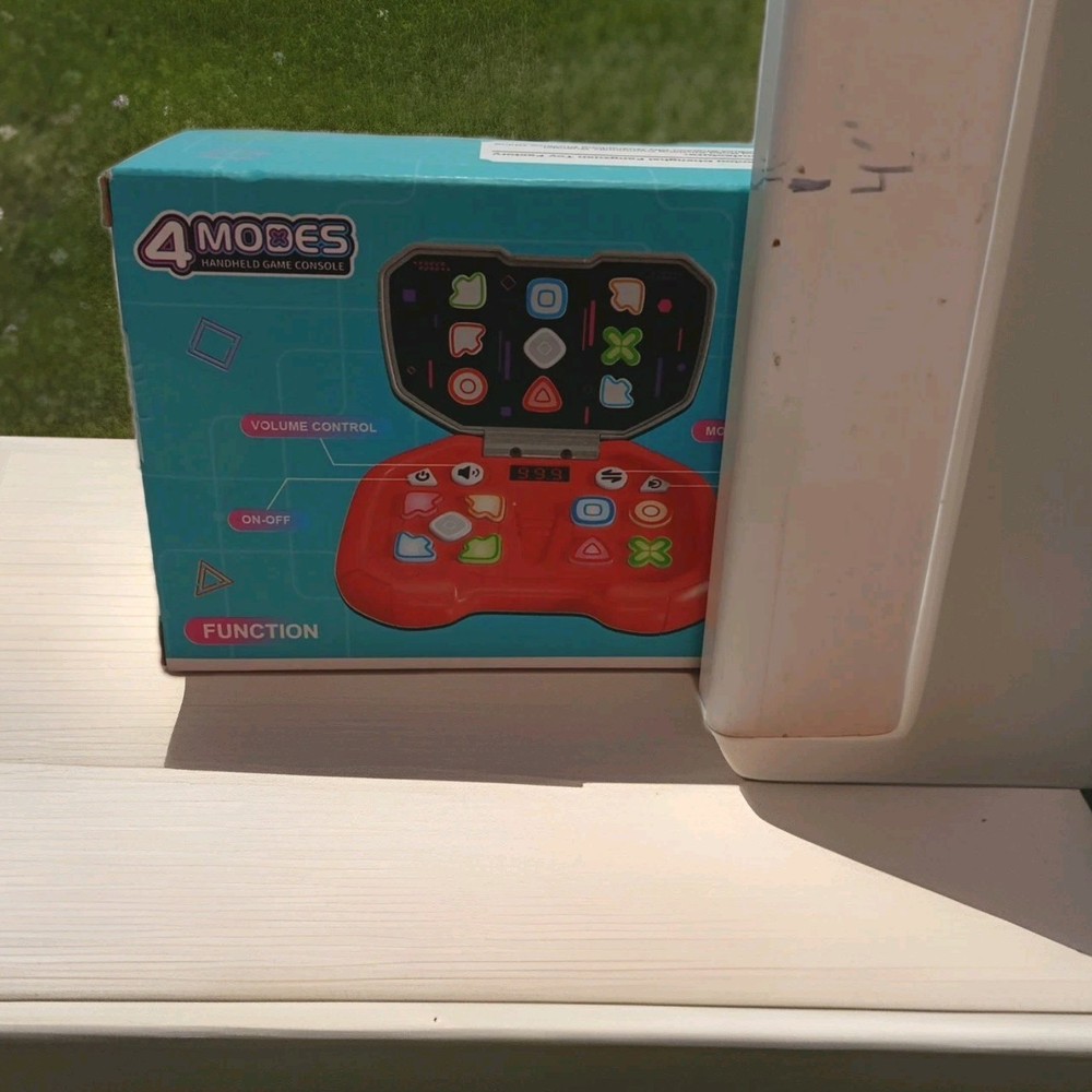 Handheld Dance Game 3+ Ages 4 Challenge Modes Grading Memory Chase Collision NEW
