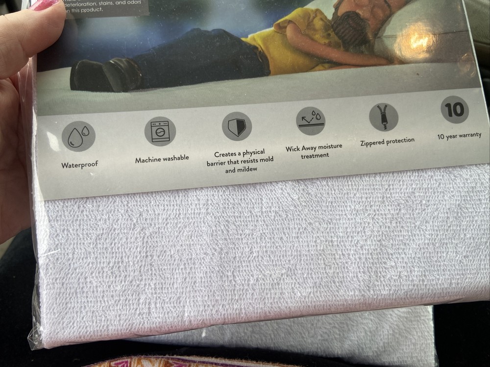 Bob’s Goof Proof King Size Pillow Protector New In Pkg