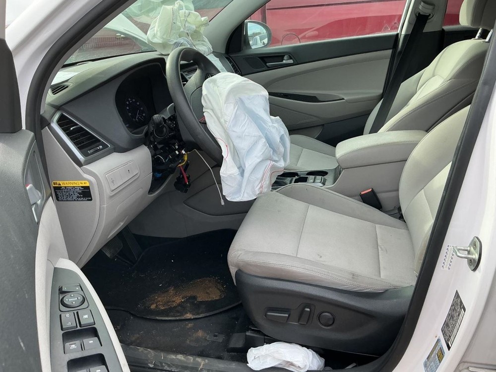 Fuse Box Engine Compartment Fits 16-18 TUCSON 4965501