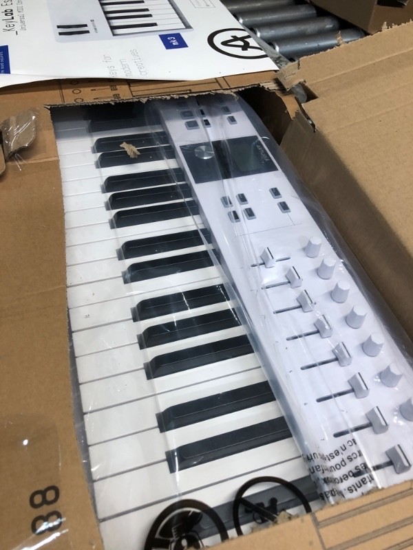 Arturia KeyLab Essential mk3 88-key Keyboard Controller