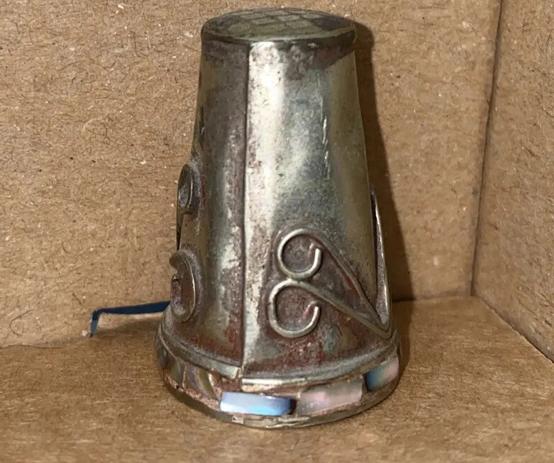 Vintage Mexico Thimble Silver Ornate Wire Abalone Trim