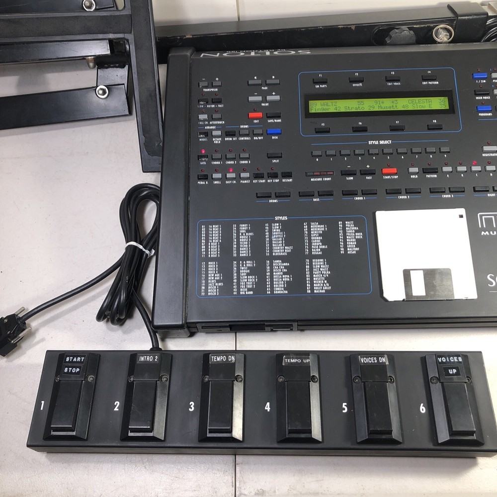 KETRON Lab Solton MS40 MIDI Module Arranger Sequencer Module Working W/ Stand