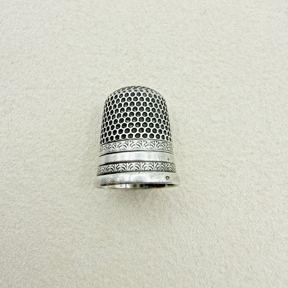 Antique Sterling Silver Size 7 Scrollwork Design Thimble Sewing Collectible