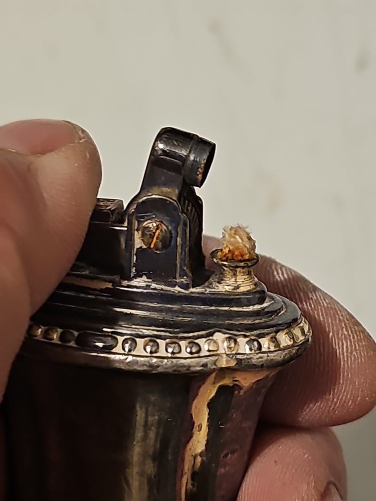 Vintage Original Ronson Mayfair Silverplate Table Lighter