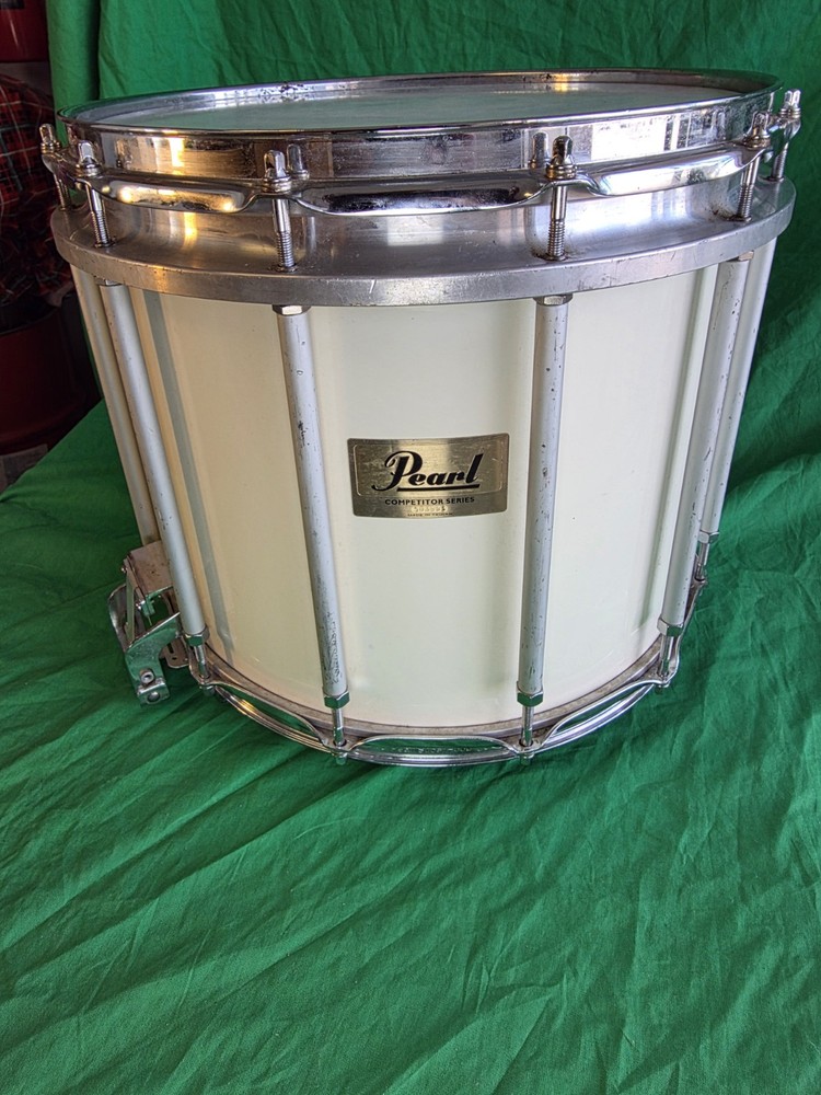 Pearl 15" Marching Snare Drum