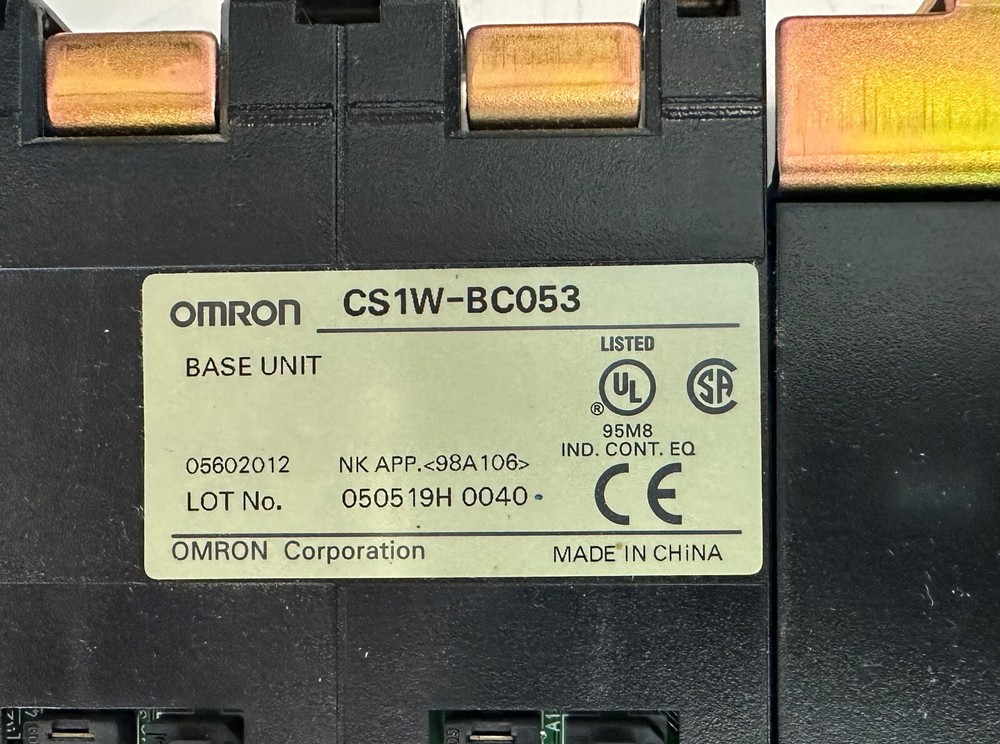 Omron CS1W-BC053 Base Unit CPU Central Processing Unit Backplane CS1 Series