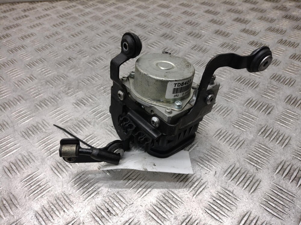 2014 TRIUMPH TIGER 800 XC ABS ABS PUMP