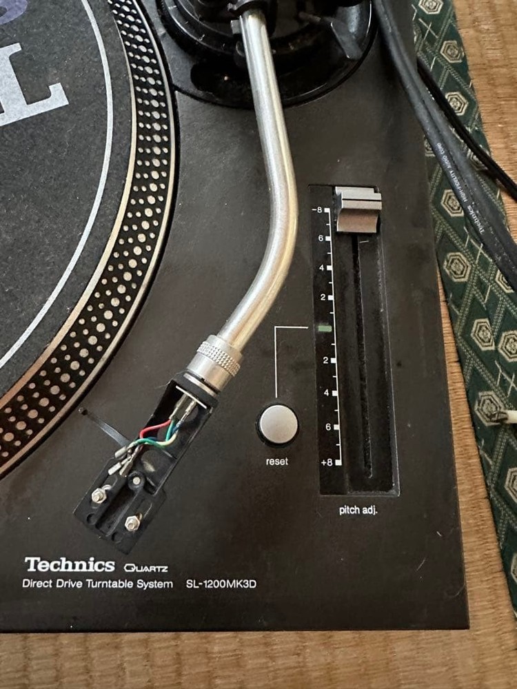 Technics SL-1200MK3D DJ Turntable Black with Headshell Tested & Working Used