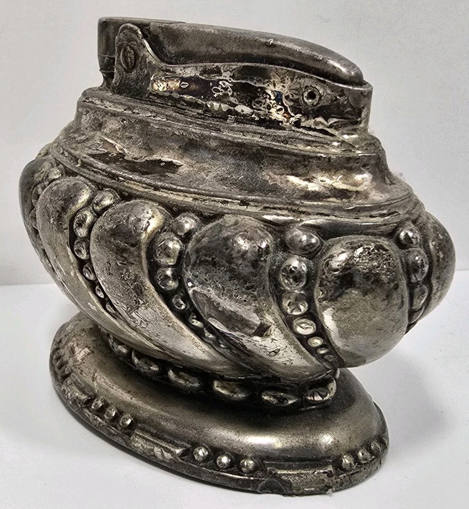 Vintage Ronson Crown Table Top Lighter Silver Plated MCM 19023
