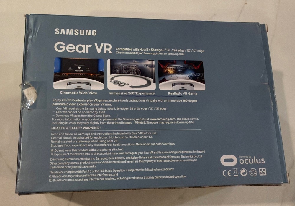 Samsung Gear VR Oculus Virtual Reality Headset